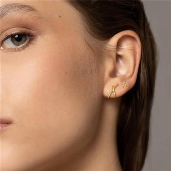 ✨ Gold Crisscross Earring Set | 16K Gold-Plated Dainty & Minimalist Earrings ✨ - Picture 5 of 5